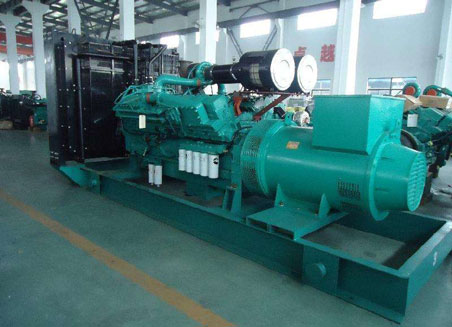 中宁800kw康明斯柴油发电机组图片 中宁800kw康明斯柴油发电机组图片